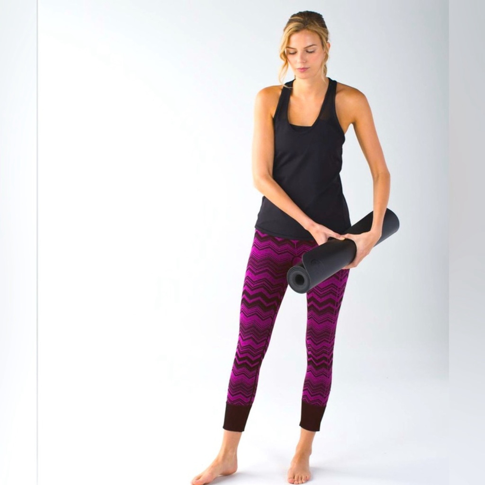 Lululemon Ebb To Street Pant
Heathered Regal Plum Size 4
